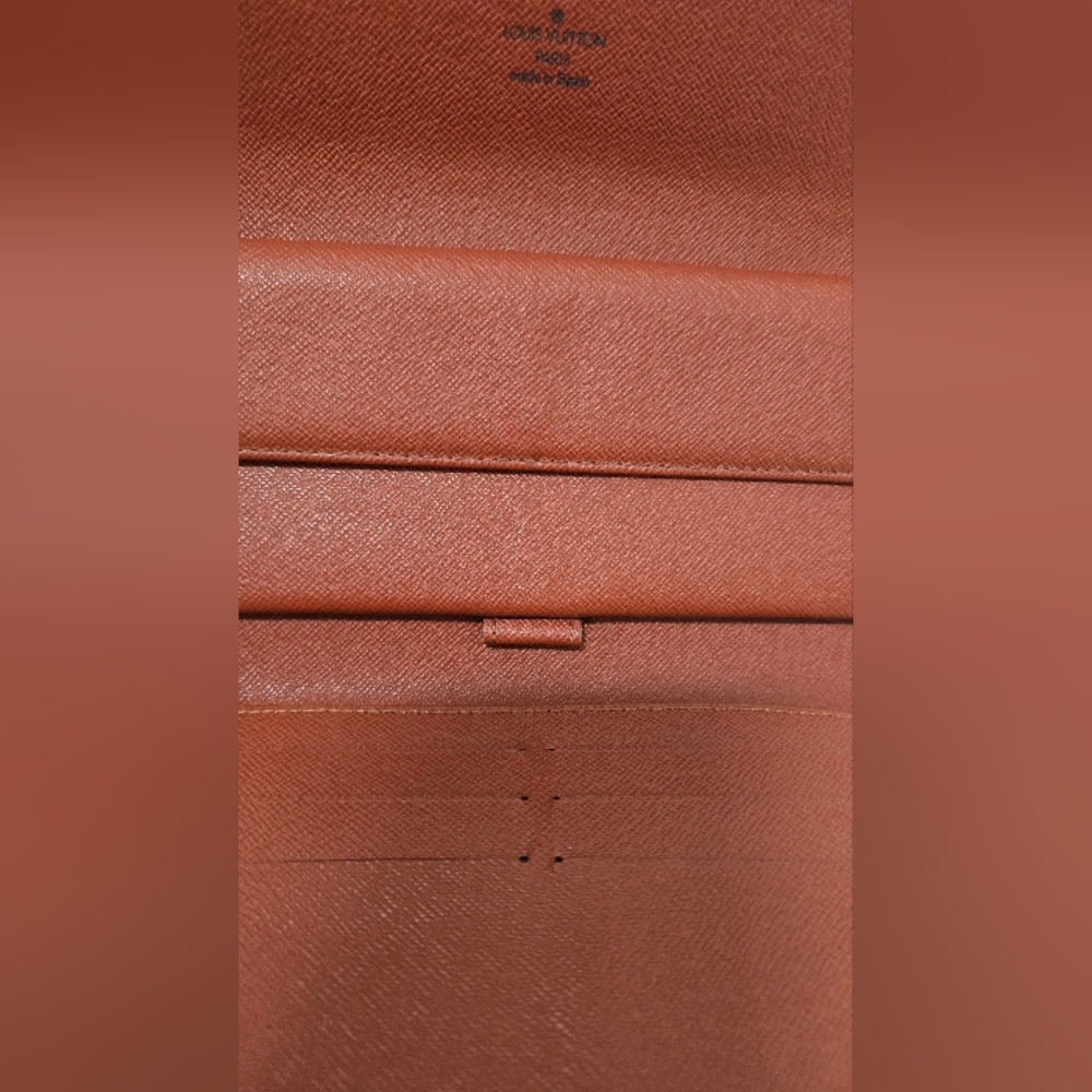 Authentic Louis Vuitton Tan Epi Tri-fold Long Wallet - Picture 11 of 15
